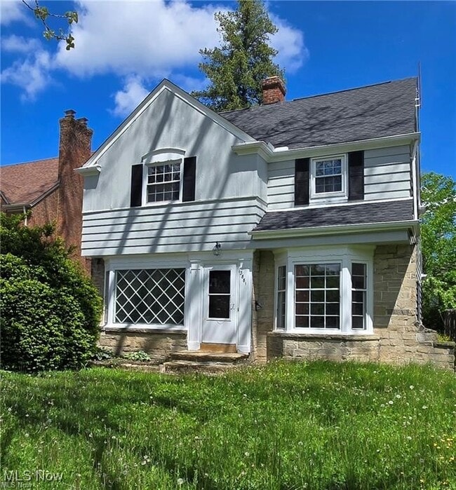 Building Photo - 3881 Meadowbrook Blvd