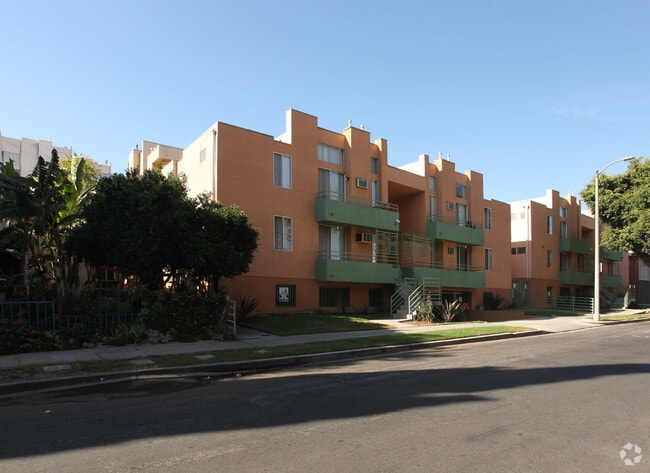 Cherokee Apartments Los Angeles Ca Cherokee Courtyard Apartments
