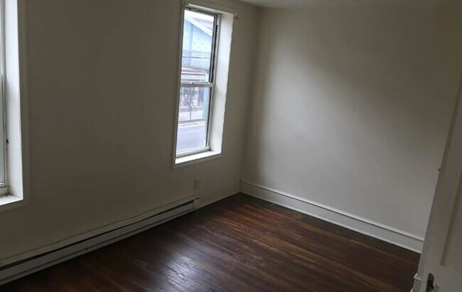 Foto del edificio - 3115 Kensington Ave