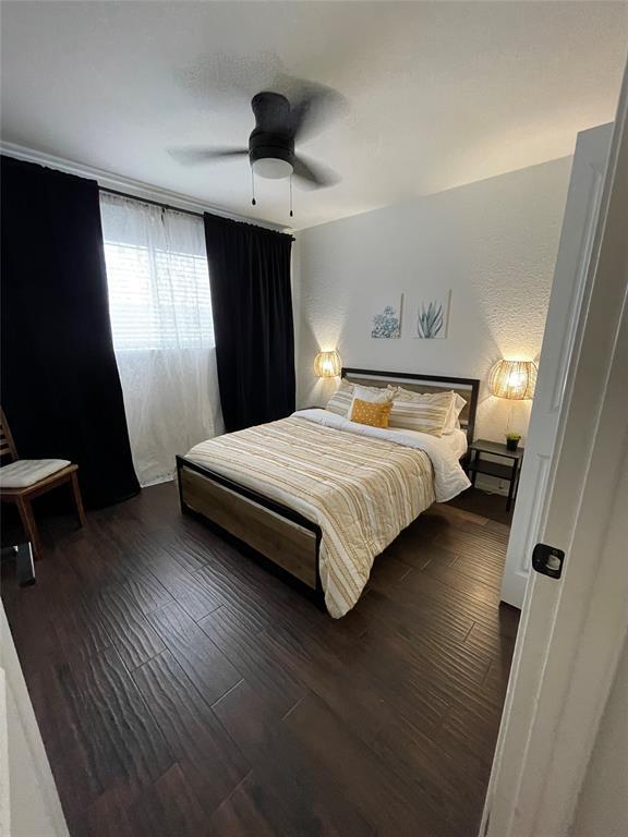 Foto del edificio - 2810 Thrushwood Dr