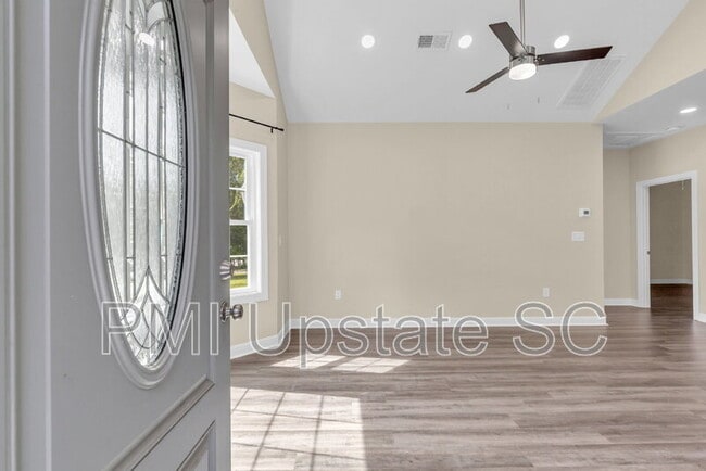 Photo - 12 Greenwood Avenue Apartment