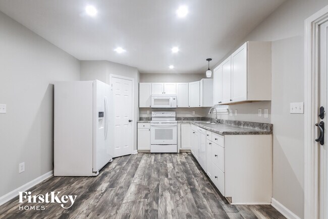 Foto del edificio - 12151 Bearsdale Dr