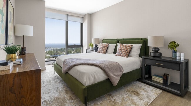 Building Photo - Stella