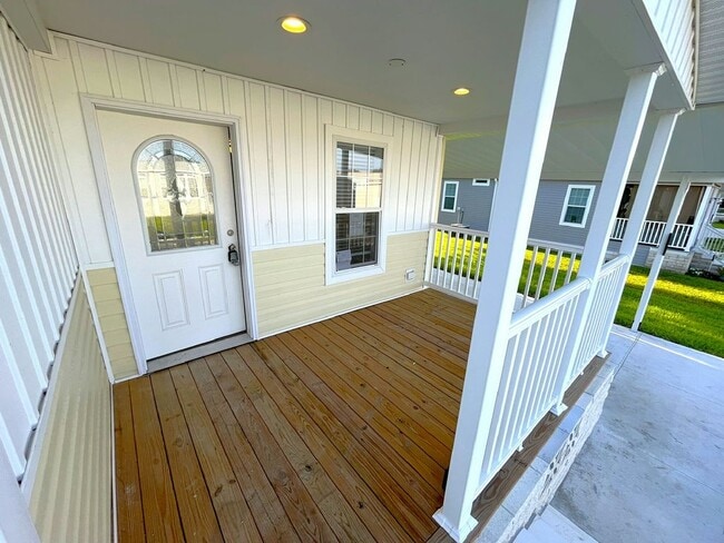 Foto del edificio - 5480 Ryegrass Ct