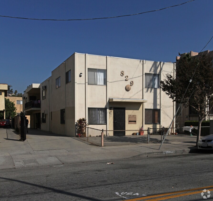 Foto principal - 829 Alpine St