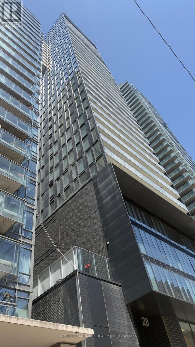 Building Photo - 28 Wellesley St E
