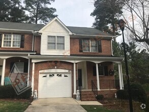 Building Photo - 5300 Goldenglow Way