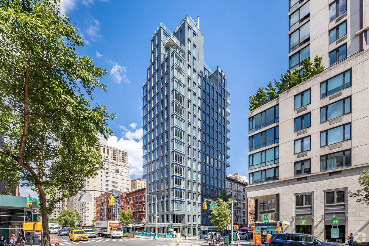 Primary Photo - The Isis Condominium