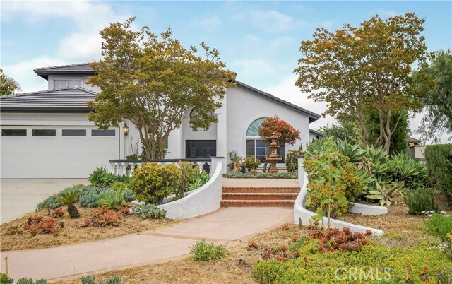 Foto principal - 16057 Promontory Rd
