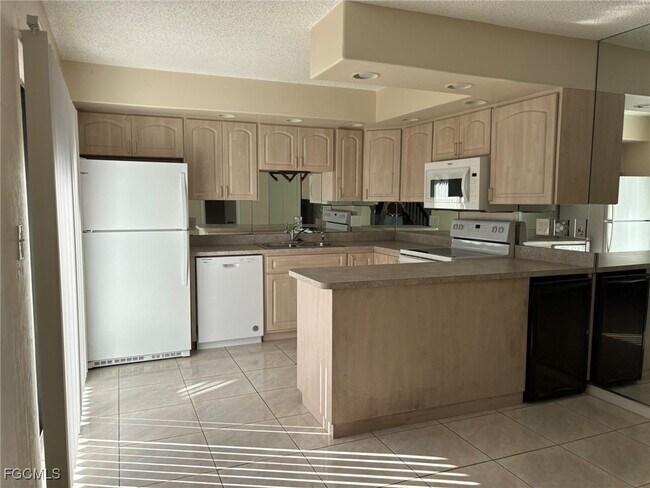 Foto del edificio - 1710 Park Meadows Dr