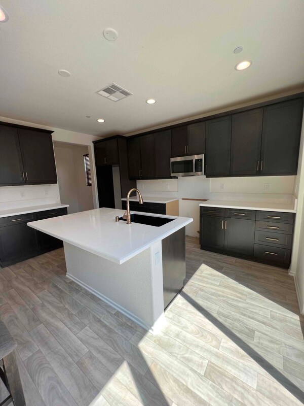 Foto del edificio - 6608 Ardmore Ct