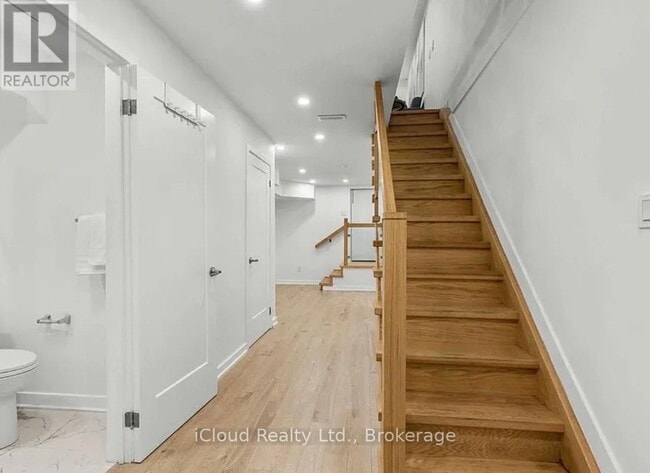 Building Photo - 386 Coxwell Ave