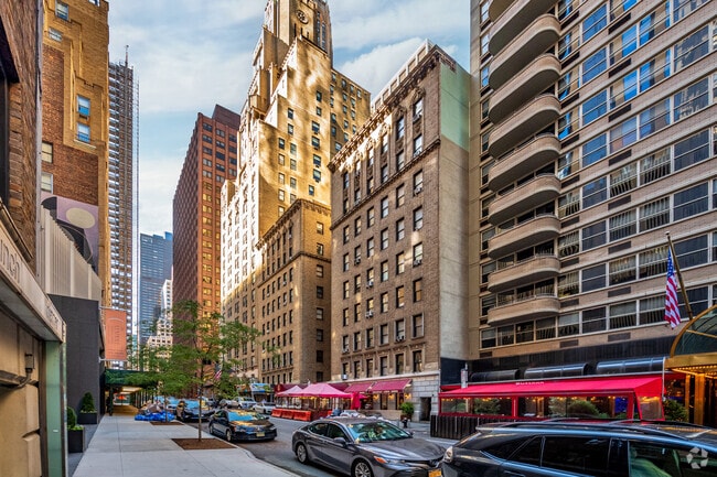 135 E 50th St - New York, NY - The Randolph House