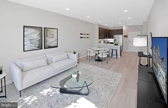 Building Photo - 415 Coleford Ln