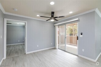 Building Photo - 8101 W Flamingo Rd