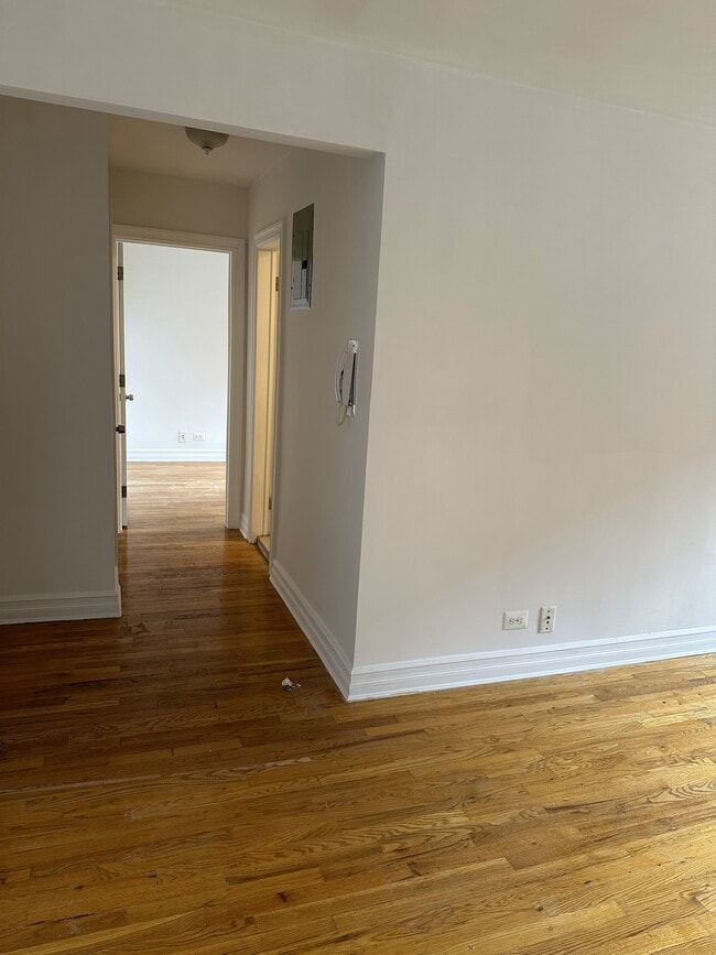 Building Photo - 6550 Wetherole St