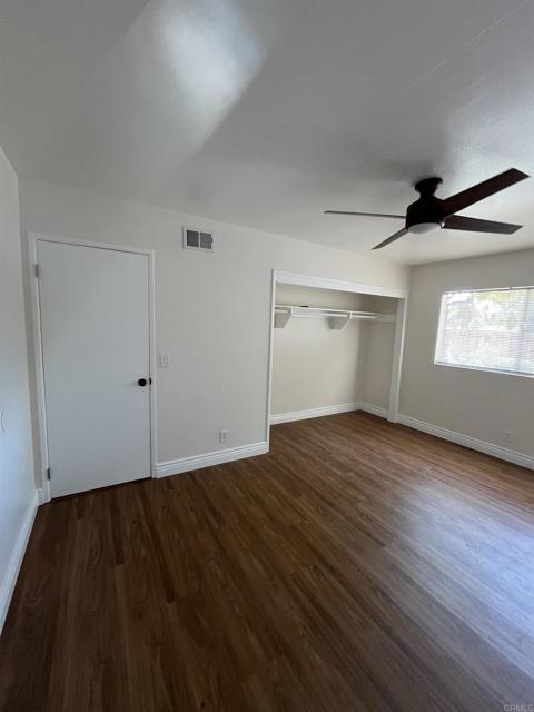 Foto del edificio - 2557 Central Ave