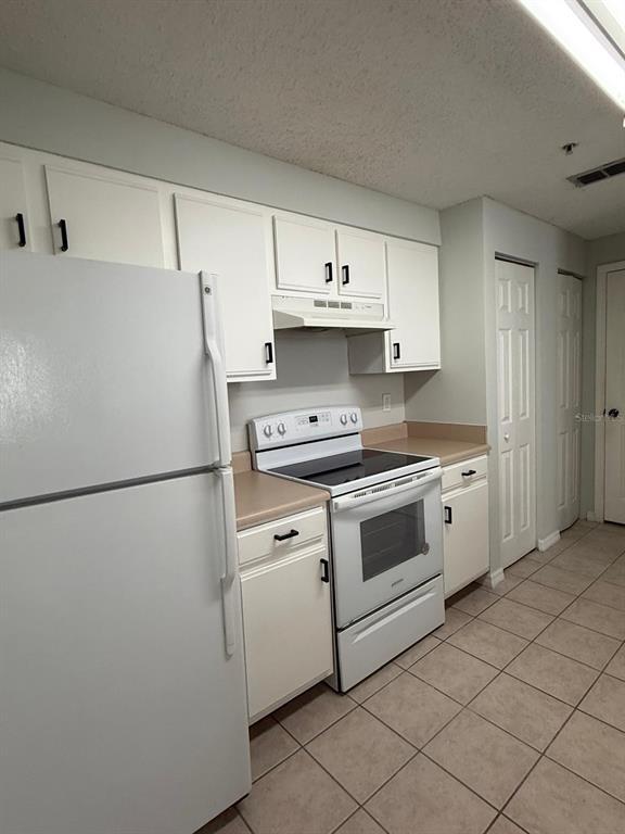 Building Photo - 10831 Windsor Walk Dr
