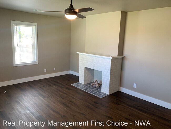 Foto del edificio - 2 br, 1 bath House - 205 S West Avenue