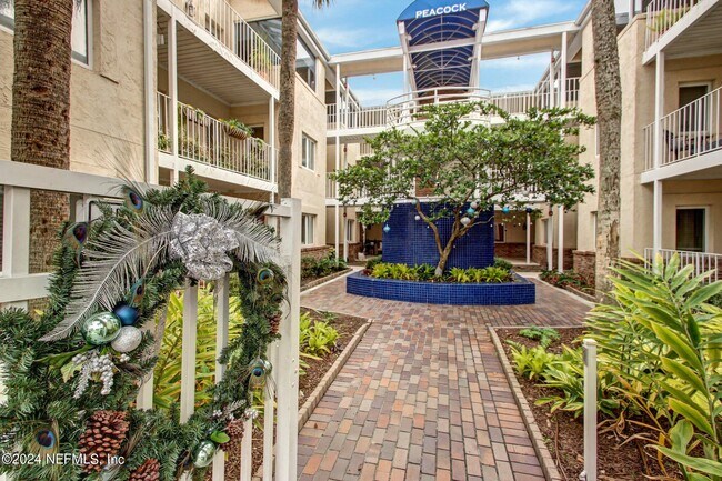 Foto del edificio - 2912 St Johns Ave