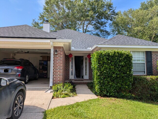 Foto del edificio - 7520 Avery Ln