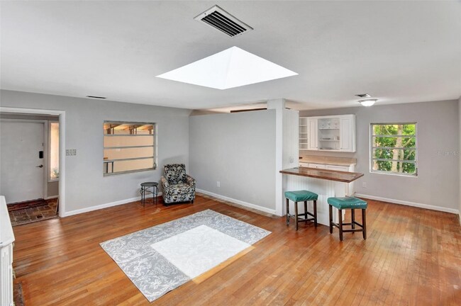 Foto del edificio - 311 N Blue Lake Terrace