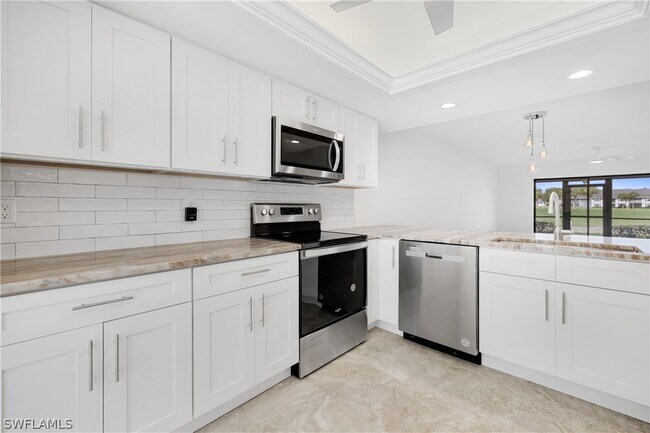 Building Photo - 16290 Kelly Cove Dr