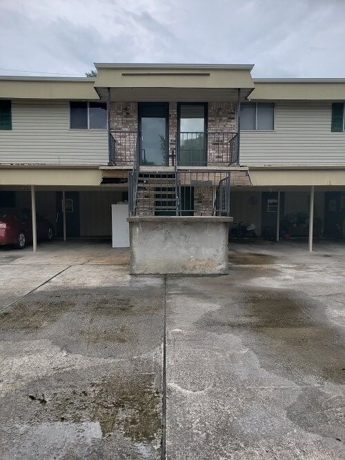 1/1 in Groves PNGISD Apartment for Rent in Groves, TX
