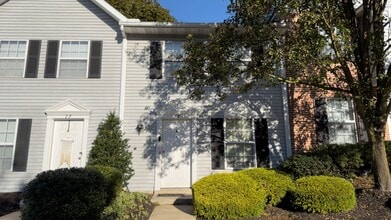 Building Photo - 18 Ramsgate Ln
