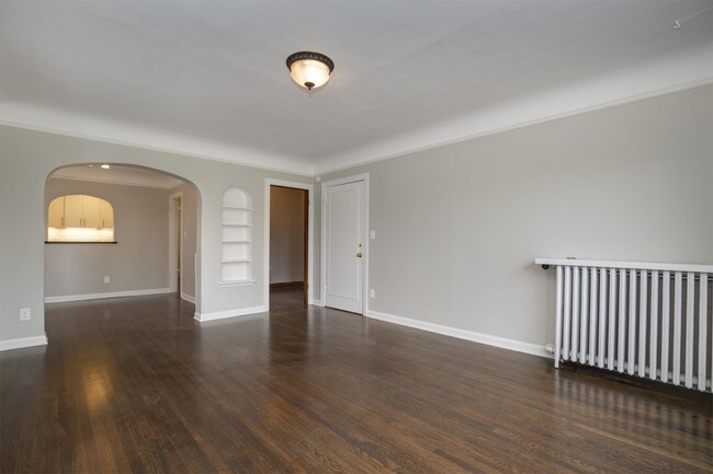 Building Photo - 308 Lee St