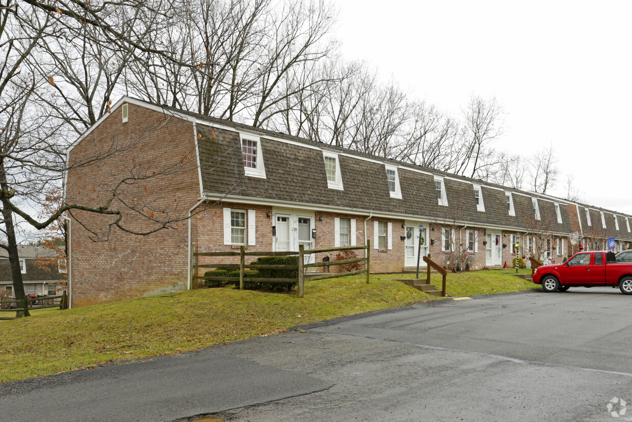 Foto del edificio - Whitestone Village