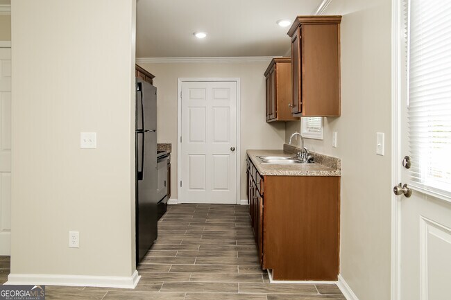 Building Photo - 36 Gilliam's Xing SW