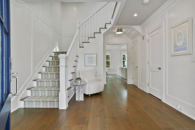 Building Photo - 28 Norwalk Ave