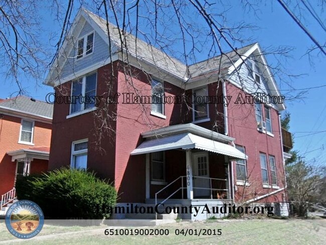 Building Photo - 4800 Oak St