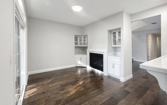 Foto del edificio - 2401 NW 7th St