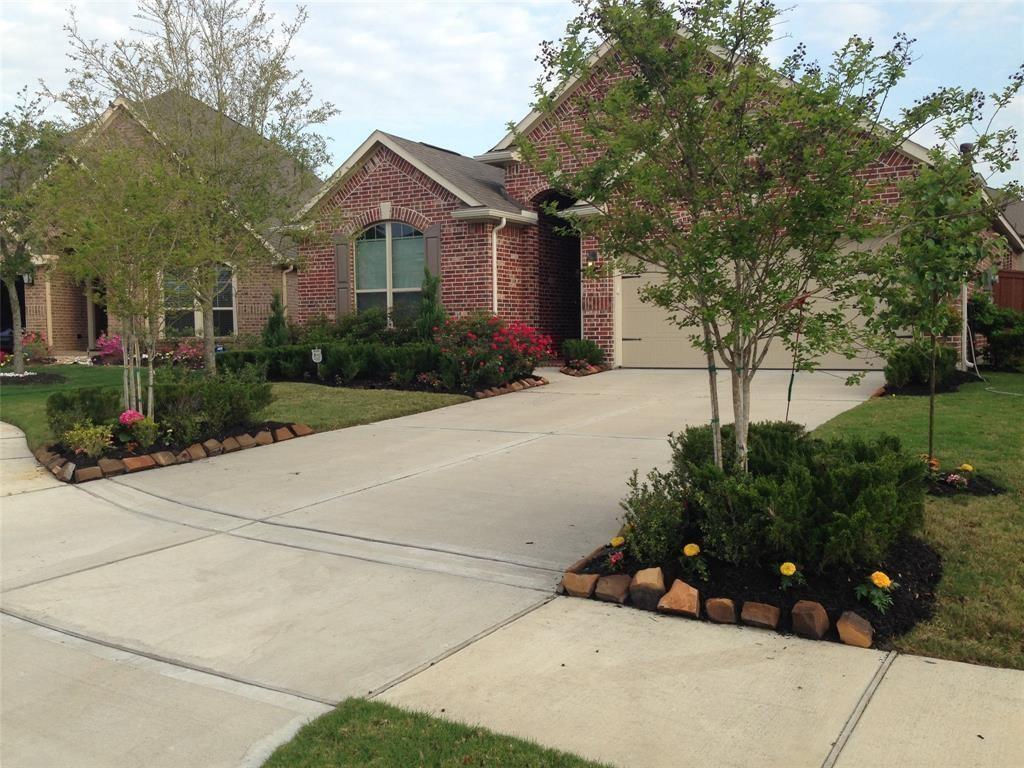 Primary Photo - 17634 Cleeves Dr