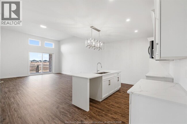 Building Photo - 164-A MCLELLAN AVENUE