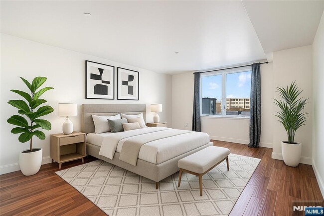 Foto del edificio - 600 Harbor Blvd