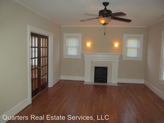Building Photo - 2250 Rosewood Ave