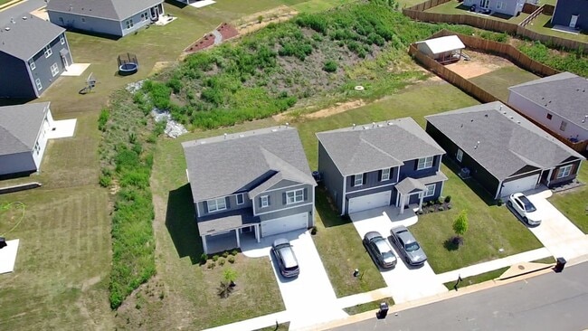 Building Photo - Rosser Farms | 5BR / 3BA | 2,511 SF | 2-Car Garage | Modern Open Floor Plan