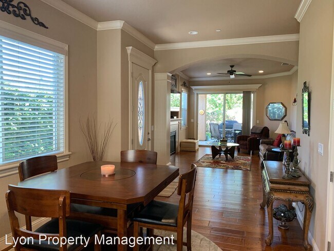 Foto del edificio - 2 br, 2 bath House - 6110 Amani Place