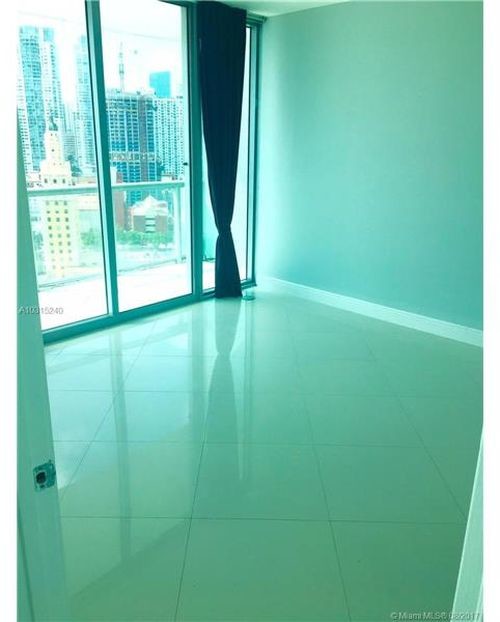 Building Photo - 888 Biscayne Blvd