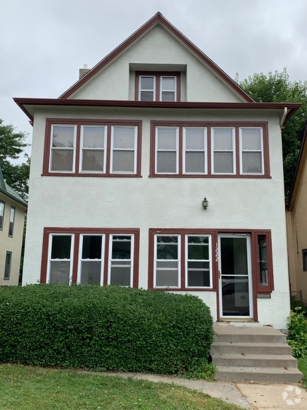 Building Photo - 1222 Washington St NE