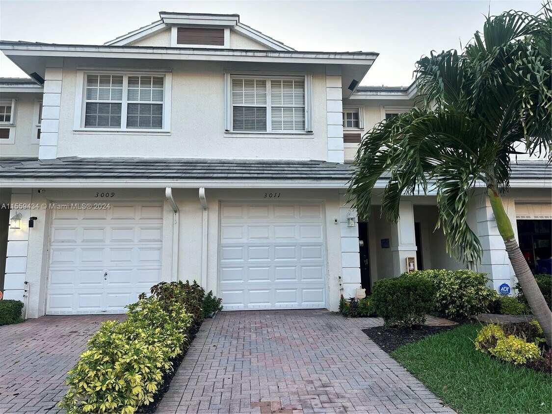 Primary Photo - 3011 NW 30th Terrace
