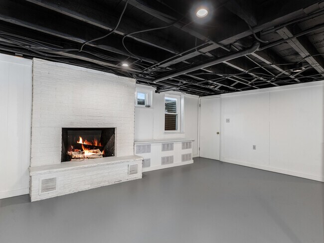 Foto del edificio - 3 E Main St