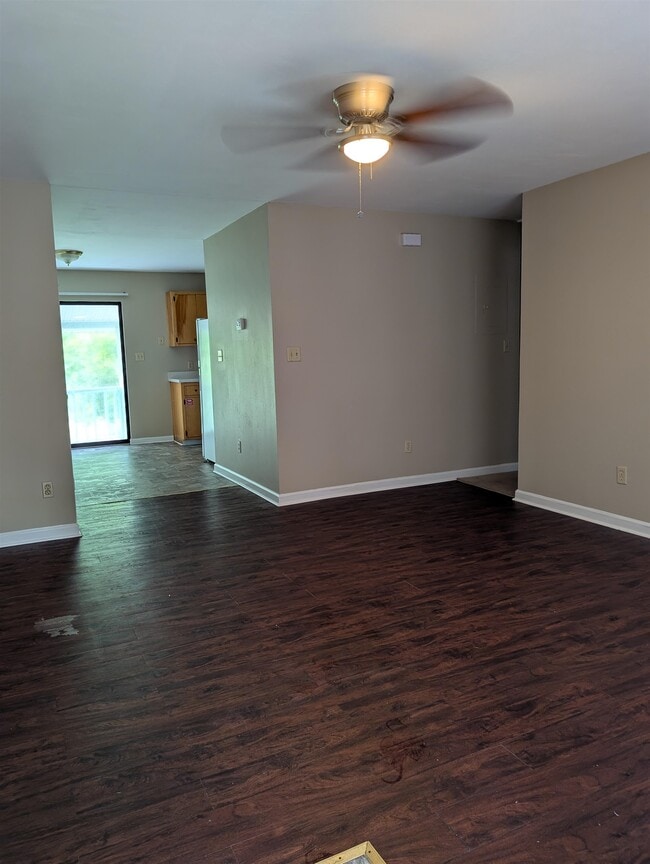 Foto del edificio - 2555 Chateau Ln