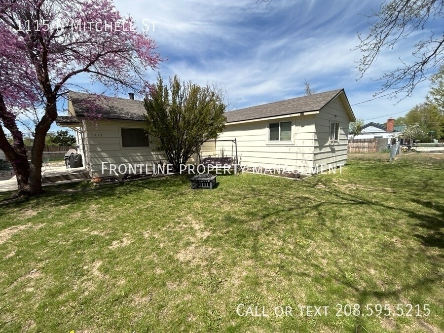 Foto principal - 1115 N Mitchell St
