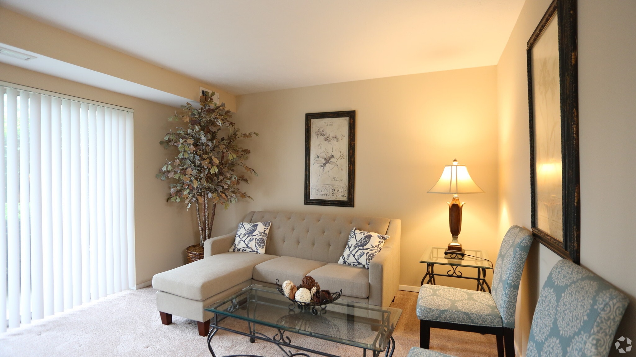 Rockside Park Towers – photo 5