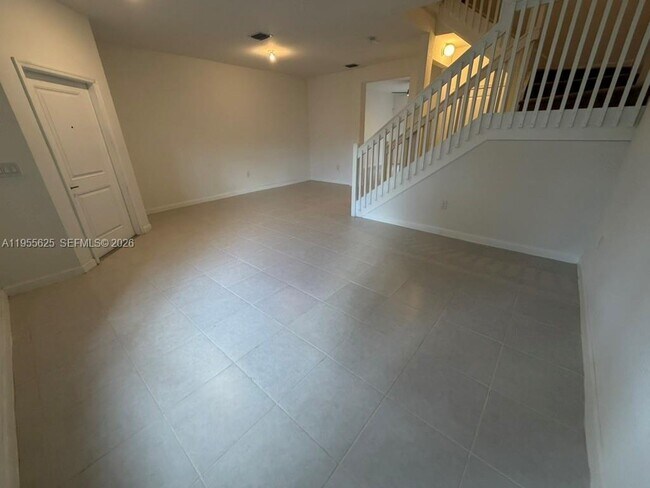 Photo - 21001 NE 8th Ave Townhome