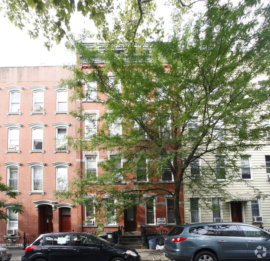 Foto del edificio - 116 N 8th St